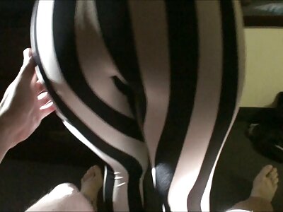 Sıcak bebek içinde beyaz külotlu türk porno şişman çorap kahrolası